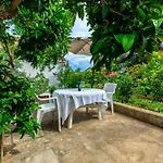 Apartment Dado *